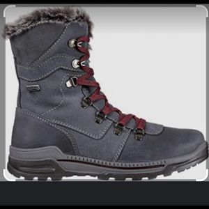Vendetta boot alpine design winter waterproof boot leather upper size 11 NEW